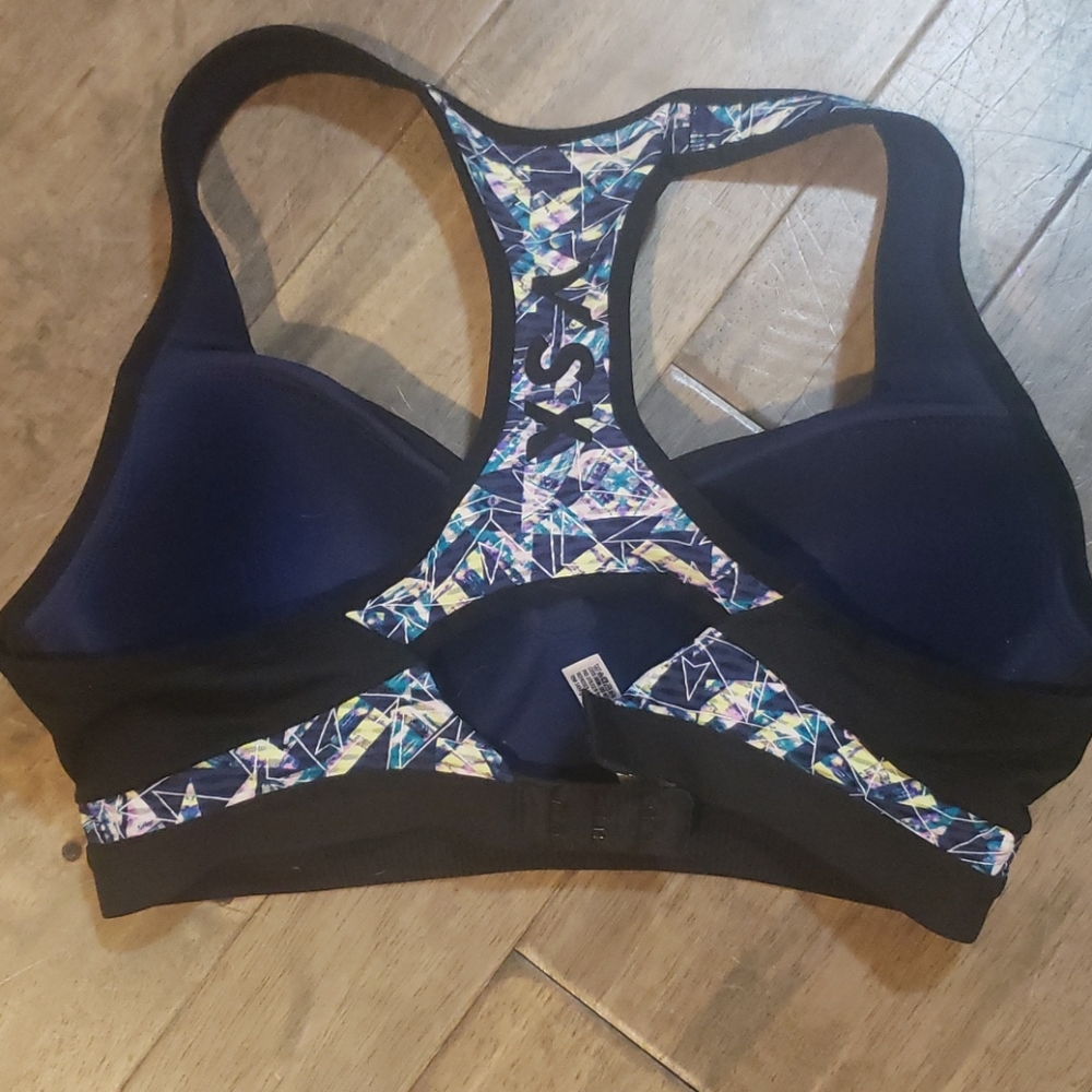 VS bra - Picture 2 of 3